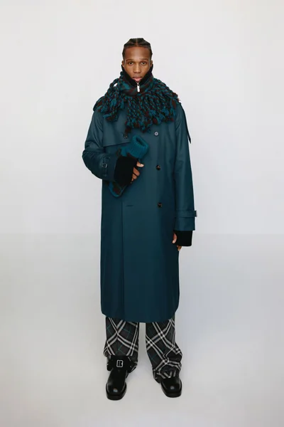 Look 30